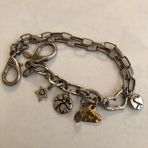 Chico’s wrap clasp bracelet. Silver Good condition